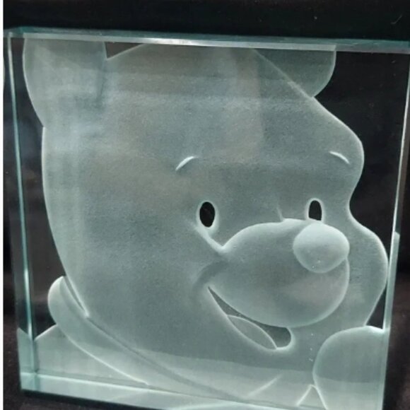 DISNEY POO BEAR Glass Art Block with Character Design - Picture 1 of 4